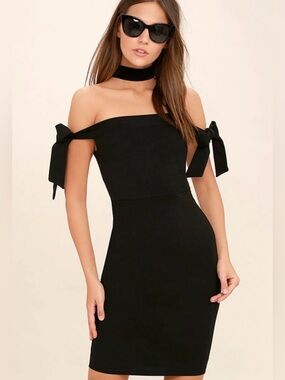 LULU’S CAUSE A COMMOTION BLACK OFF-THE-SHOULDER DRESS
